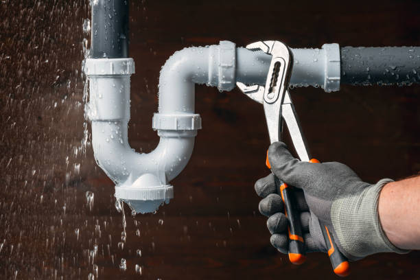 Professional Leak Detection technician working in Brookline Village, MA